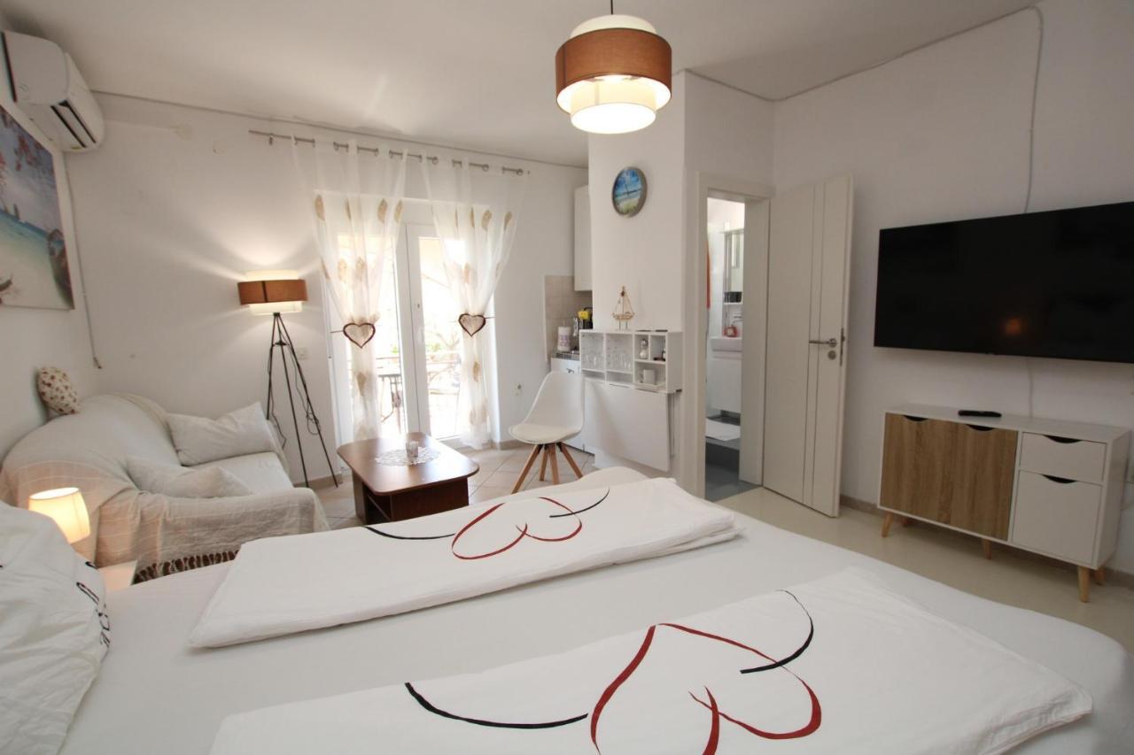 Blue Adria Suites Пореч Екстериор снимка