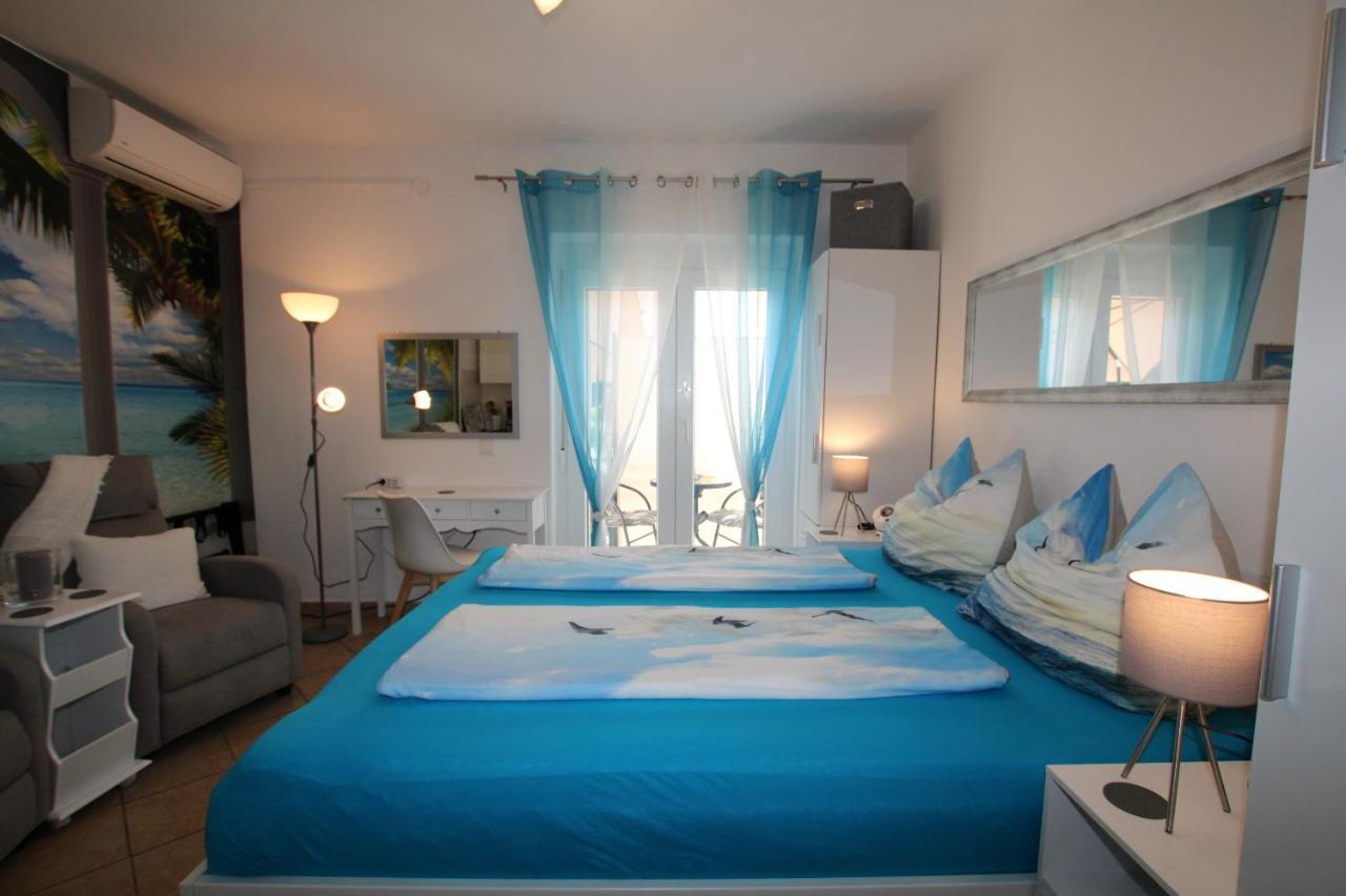Blue Adria Suites Пореч Екстериор снимка